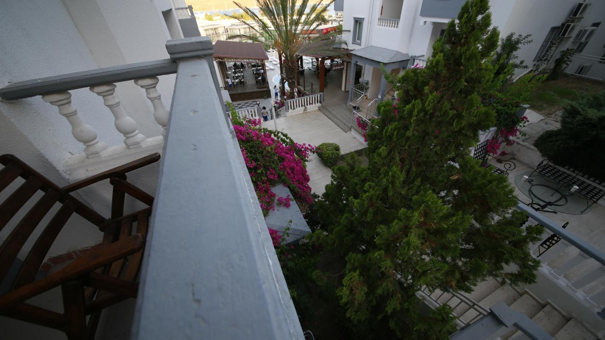 Smart Holiday Hotel Bodrum Bitez Eksteriør billede